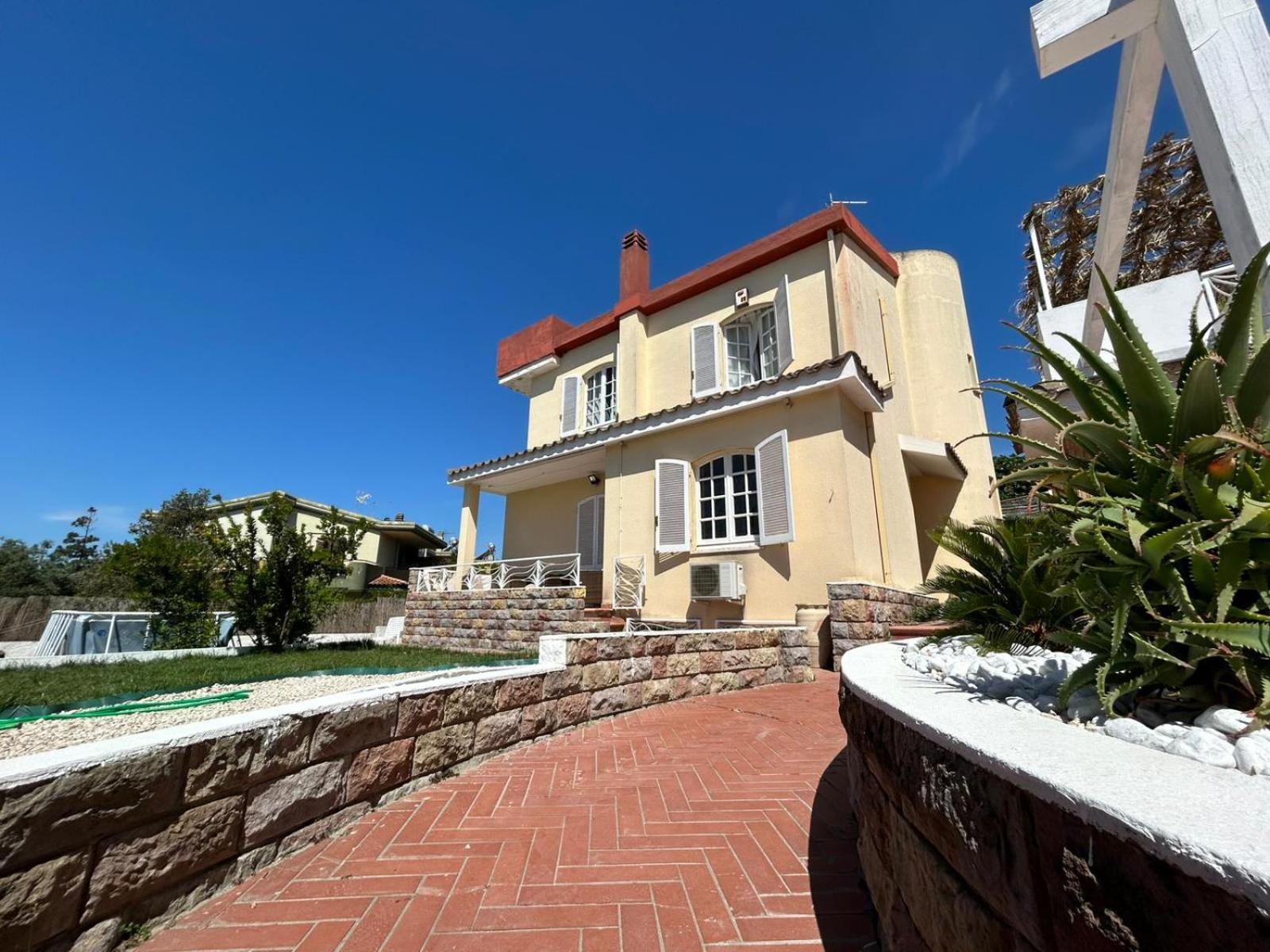 Bed And Breakfast Villa Teis Quartu Sant'Elena Exterior photo